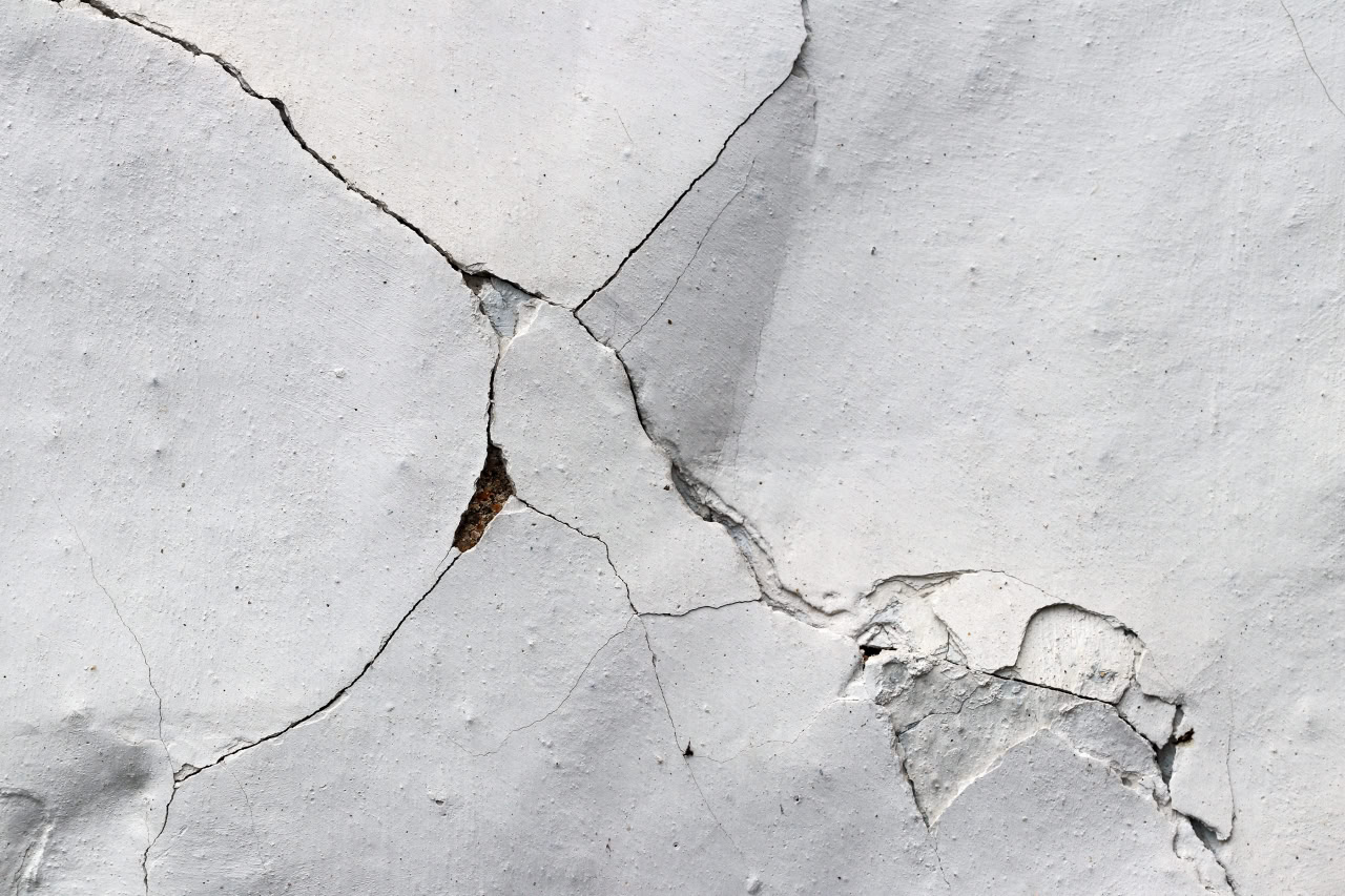 10 Types of Foundation Cracks: Are You Ignoring the Dangerous Ones?