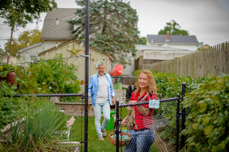 Top-5-Easy-Backyard-Projects-to-Get-Your-Home-Ready-for-Fall-–-Simple-Fall-Prep-Ideas